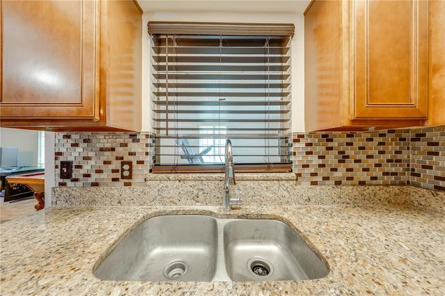 Kitchen | Image 15