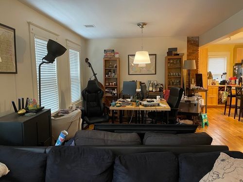 2-158 Hampshire St, Cambridge, MA, 02139-1304 | Card Image