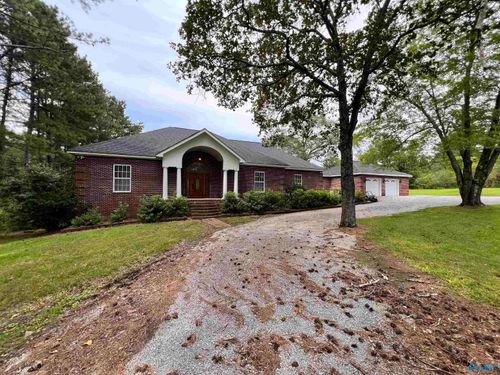 415 County Road 166, Sand Rock, AL, 35983-4570 | Card Image