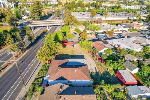 387 Tennyson Rd, Hayward, CA, 94544-5464 | Card Image