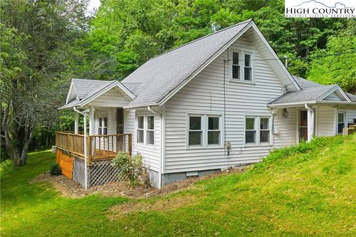 253 Old Blowing Rock Rd, Boone, NC, 28607-7713 | Card Image