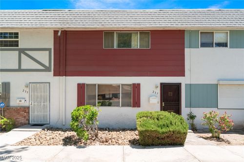 237 Greenbriar Townhouse Way, Las Vegas, NV, 89121 | Card Image