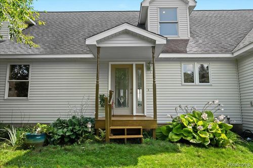 7289 Lovejoy Rd, Byron, MI, 48418-9600 | Card Image