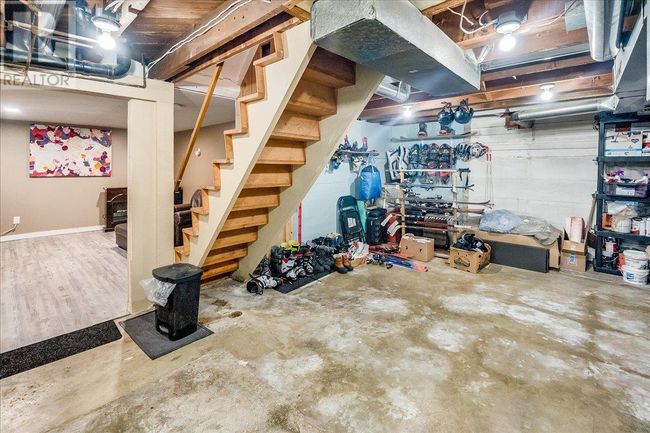 798 Kipling St, House other with 3 bedrooms, 2 bathrooms and 4 parking in Trail BC | Image 39