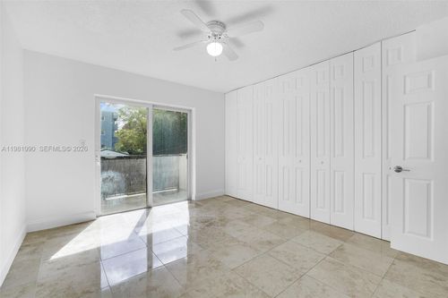 7-12101 Ne 6th Ave, North Miami, FL, 33161 | Card Image