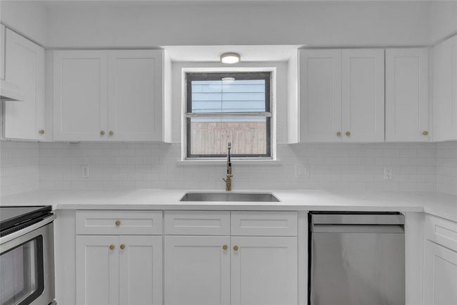 11531 Colonial Trail Dr, House other with 4 bedrooms, 3 bathrooms and 2 parking in Houston TX | Image 23