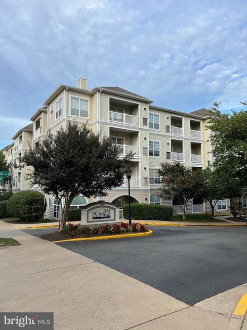 apt-4337-4551 Strutfield Ln, Alexandria, VA, 22311-4988 | Card Image