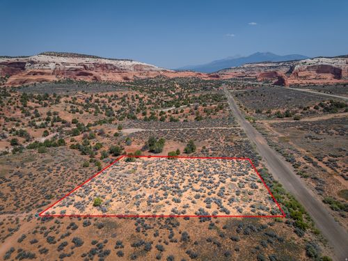 l-366 S Joe Wilson Dr, Moab, UT, 84532 | Card Image