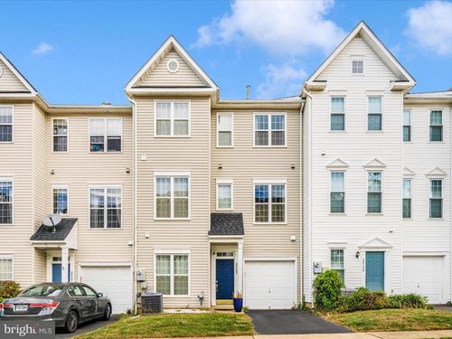2522 Logan Wood Dr, HERNDON, VA, 20171-4490 | Card Image