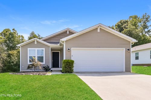 328 Contentment Ln, Knoxville, TN, 37920-3489 | Card Image