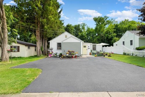 132 S Crescent Drive, Rome, NY, 13440 | Card Image