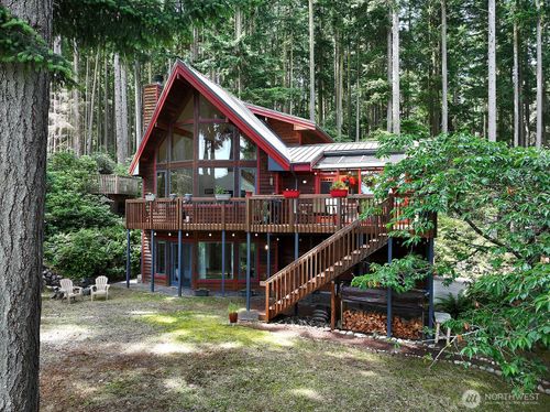 635 Indian Hill Rd, Coupeville, WA, 98239-3616 | Card Image