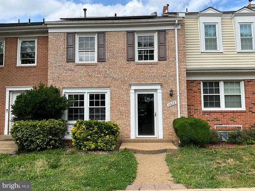 2023 Mayflower Dr, WOODBRIDGE, VA, 22192-2306 | Card Image