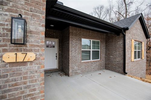 17 S Kirby Dr, Bella Vista, AR, 72714-3907 | Card Image