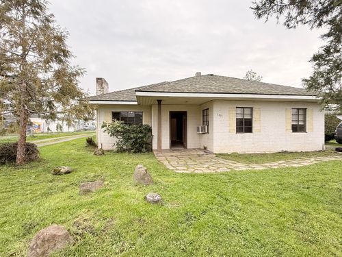 1217 Maple Park Drive, Medford, OR, 97501 | Card Image