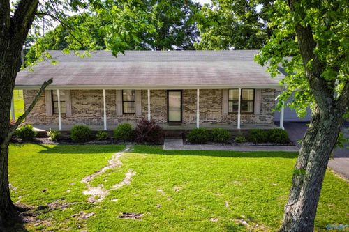 136 County Road 591, Trinity, AL, 35673-4135 | Card Image