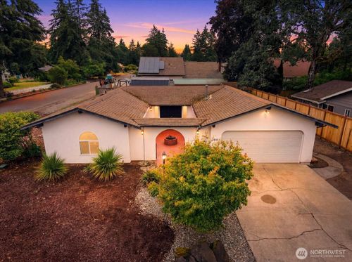 7601 90th Ave Sw, Lakewood, WA, 98498-4925 | Card Image