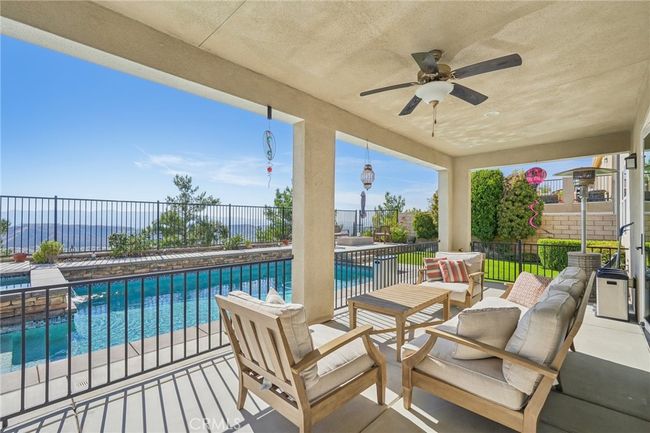 19216 Bension Dr, House other with 6 bedrooms, 4 bathrooms and 2 parking in Santa Clarita CA | Image 35