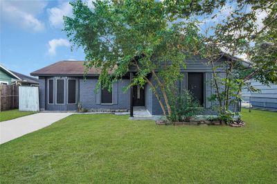 14931 Colville Street, House other with 4 bedrooms, 2 bathrooms and null parking in Channelview TX | Image 3