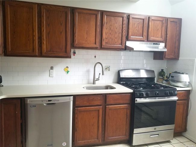 Eat in kitchen | Image 4
