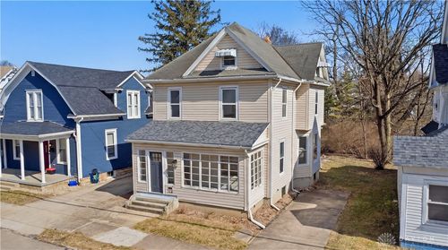 146 N Spring St, Wilmington, OH, 45177-1625 | Card Image