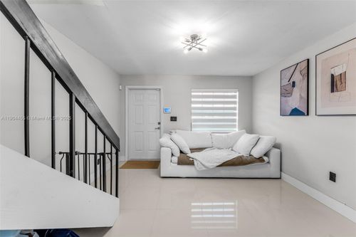 apt-8-13350 Sw 58th Ter, Miami, FL, 33183-1252 | Card Image