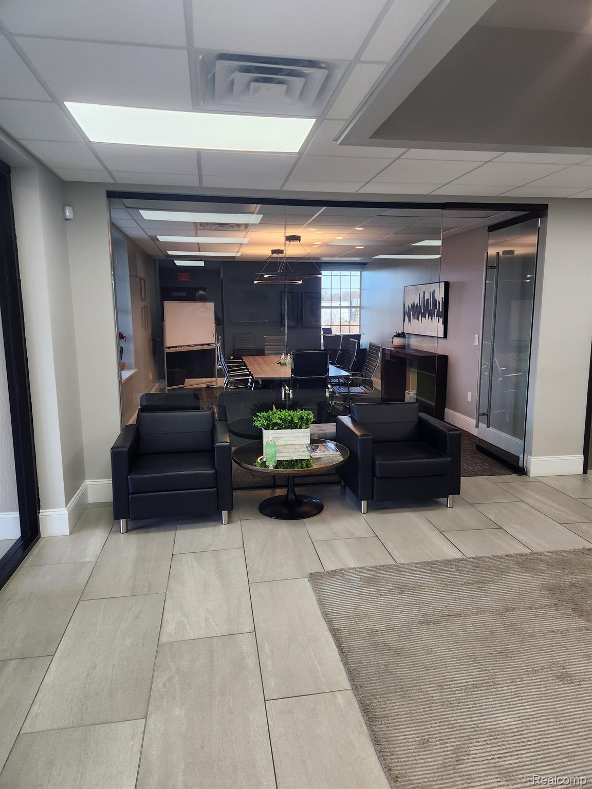 Commercial Lease in Fenton Charter Township 5