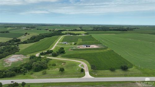 1174 Lily Creek Dr, Marysville, KS, 66508-1854 | Card Image