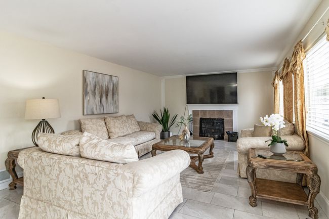 2418 Phillip Dr, House other with 5 bedrooms, 4 bathrooms and 2 parking in Zion IL | Image 15