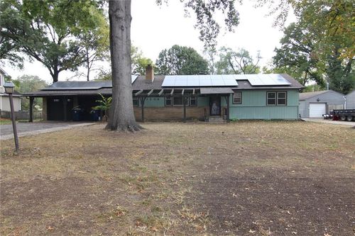 1204 E 108th St, Kansas City, MO, 64131-3424 | Card Image