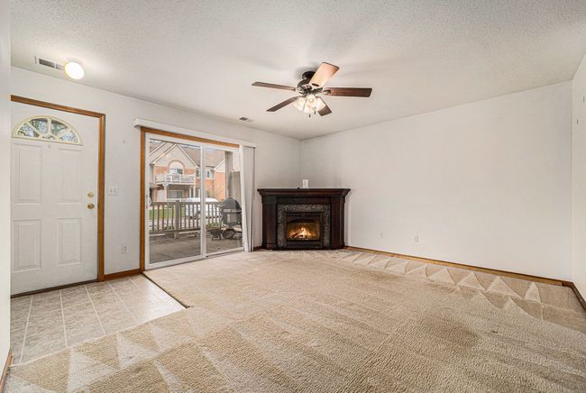 382 Marigold Cir, Condo with 2 bedrooms, 2 bathrooms and null parking in Westland MI | Image 6