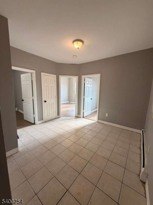 apt-2-266 1st St, Elizabethport, NJ, 07206-2020 | Card Image