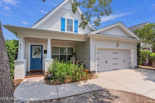 414 Wilson Ave, Carolina Beach, NC, 28428-4843 | Card Image