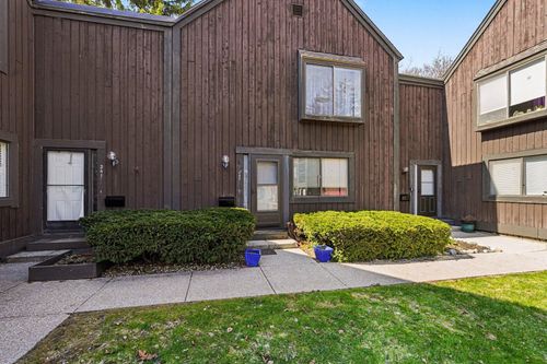 243 Ballantrae Court, Kalamazoo Charter Township, MI, 49006 | Card Image