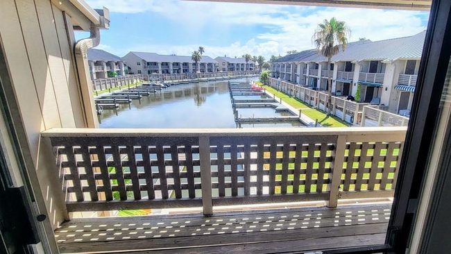 2004 Bayhouse Dr, Condo with 3 bedrooms, 3 bathrooms and null parking in Rockport TX | Image 19