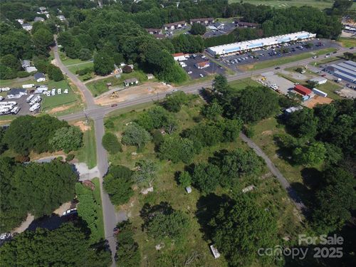 110 Perrin Park Loop, Mooresville, NC, 28117-8055 | Card Image