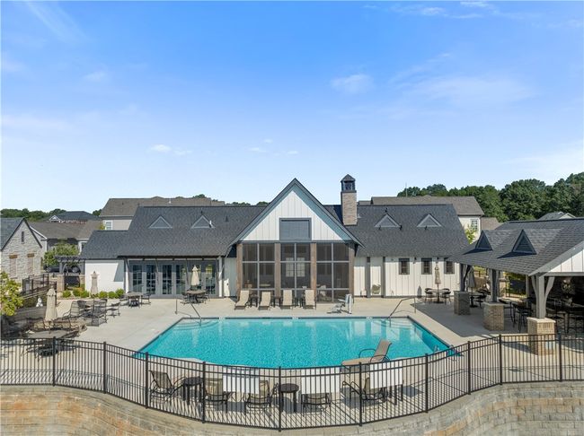 One of two club houses with pool is just two doors down. | Image 28