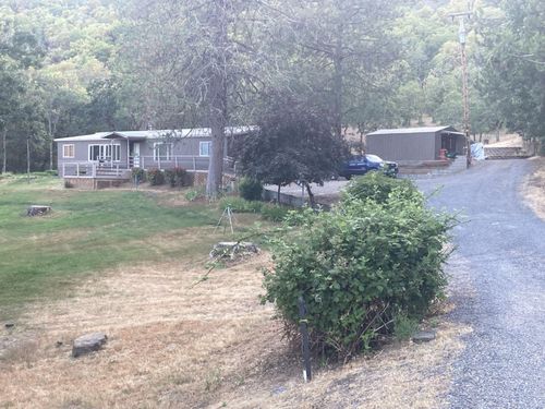 442 Tenney Dr, Rogue River, OR, 97537-4529 | Card Image