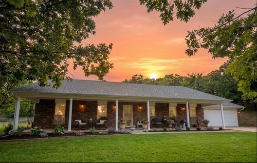307 Mission Dr, Poteau, OK, 74953-2306 | Card Image