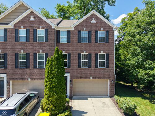 1037 Orlando St, Carmel, IN, 46032-1050 | Card Image