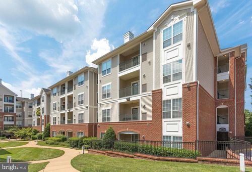 314-4850 Eisenhower Ave, ALEXANDRIA, VA, 22304-7324 | Card Image