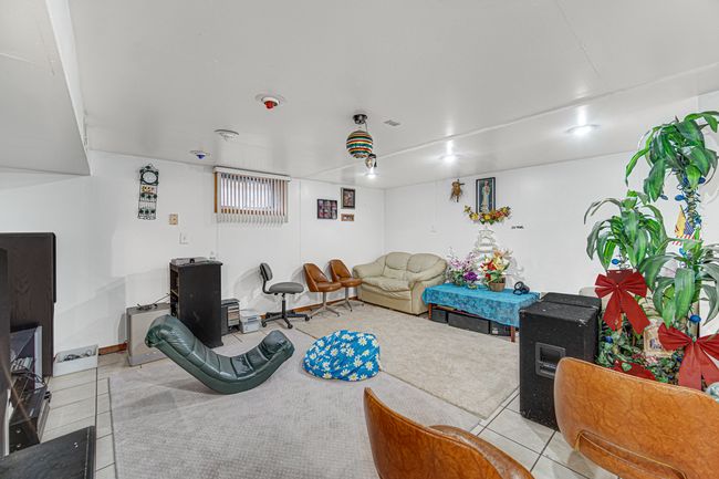 839 N Craig Pl, House other with 3 bedrooms, 2 bathrooms and 1 parking in Addison IL | Image 14