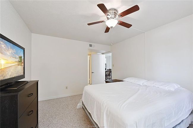 APT-155 - 904 University Oaks Blvd, Condo with 2 bedrooms, 2 bathrooms and null parking in College Station TX | Image 7