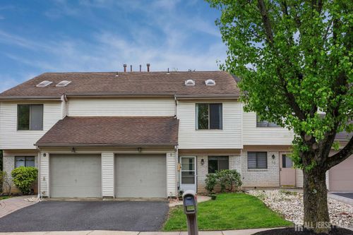 9 Homestead Dr, Matawan, NJ, 07747-9706 | Card Image