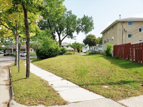 5735 Sander Dr, Minneapolis, MN, 55417-2812 | Card Image