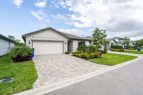 2940 Shortleaf Ave, Oakland Park, FL, 33311-1193 | Card Image