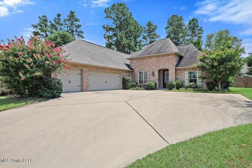 109 Grayhawk Dr, Madison, MS, 39110-4004 | Card Image