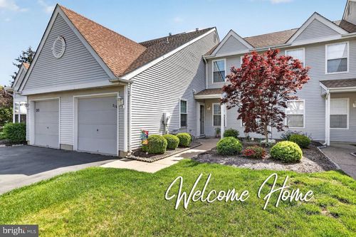 215 Birch Hollow Dr, BORDENTOWN, NJ, 08505-4248 | Card Image