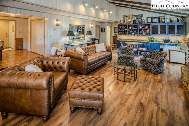 202 Cliffside Ln, House other with 4 bedrooms, 3 bathrooms and null parking in Seven Devils NC | Image 6