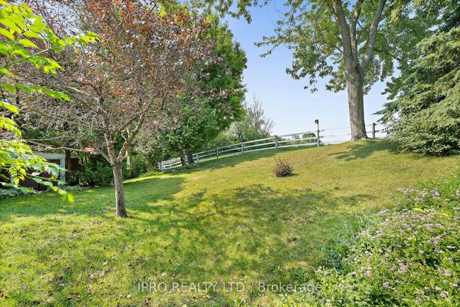 12506 Eighth Line, House other with 5 bedrooms, 3 bathrooms and 8 parking in Georgetown ON | Image 39